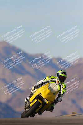 media/Dec-15-2023-Apex Assassins (Fri) [[91f19fb1c7]]/Trackday 2/Session 5 (Turn 9)/